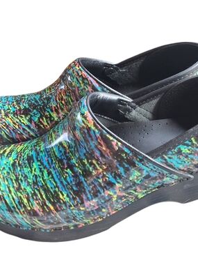 Dansko Paint Splatter Look Clogs Sz 8